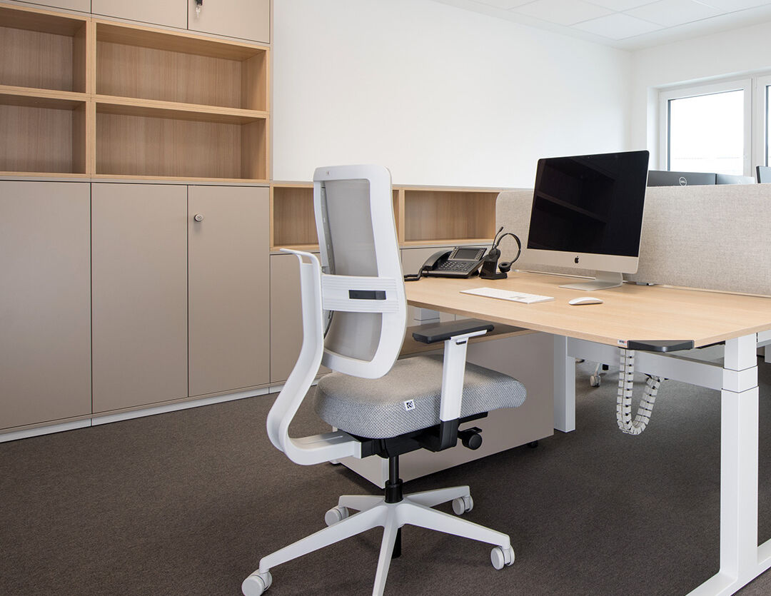 Stuhl & Polstermöbel